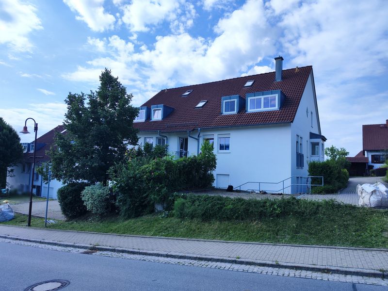 Ruhiges Wohnen mit sehr guter Anbindung in Burkhardtsdorf